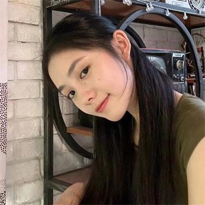 两极对立