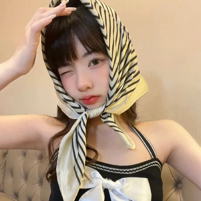 钢琴教师